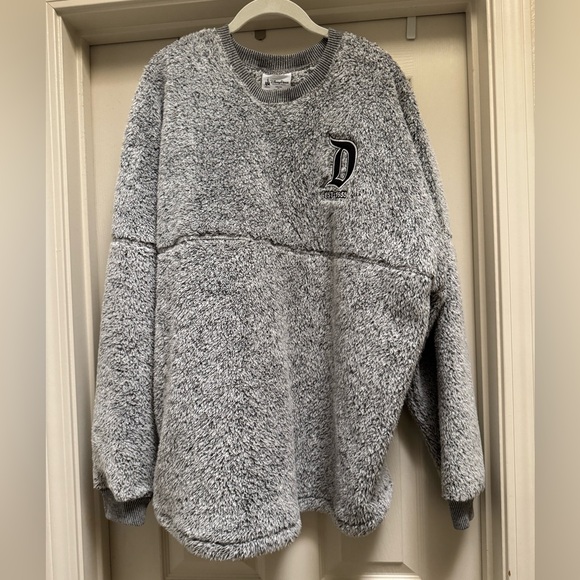 Disney Parks Disneyland Spirit Jersey like new worn once - Picture 1 of 6